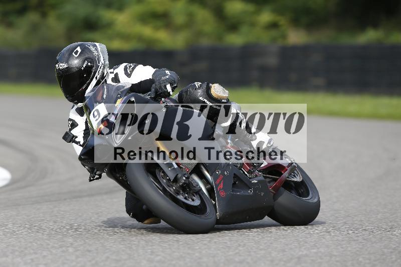 /53 16.09.2025 Track Day Domi Aegerter ADR/Gruppe rot/9